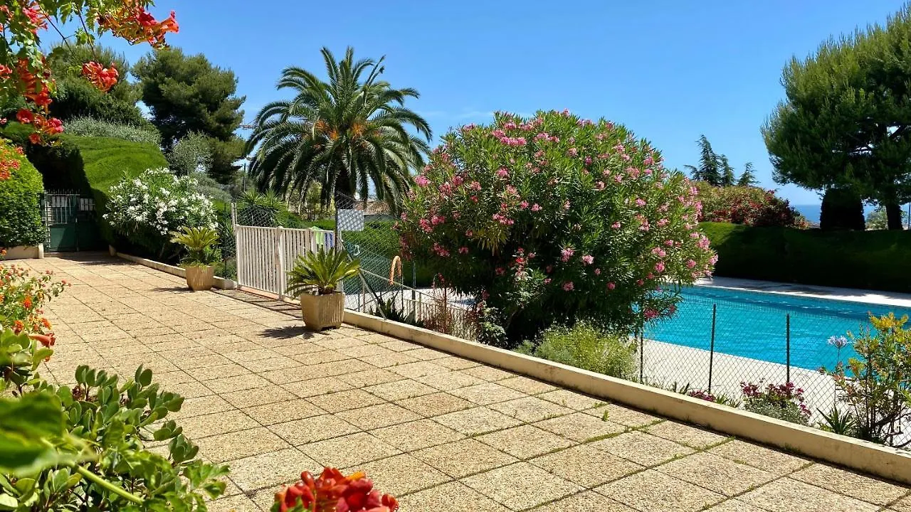 Appartement Salut le Soleil - Vue mer - 4 personne - 2 pièces - 50m2 à Villeneuve-Loubet France